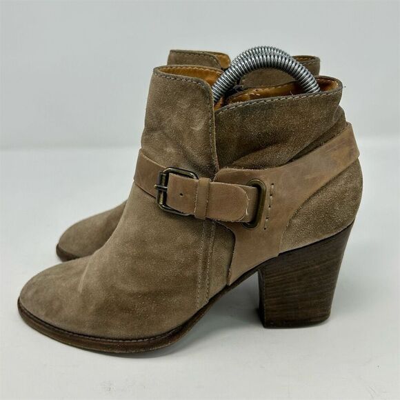 Aquatalia Women's Beige Light Brown Suede Ankle Boots Size 8.5 High Heel - Picture 7 of 13